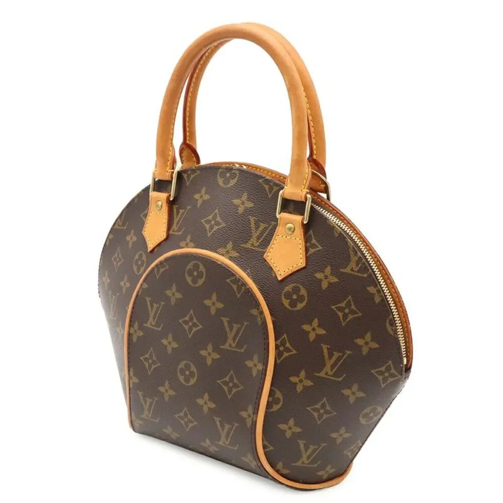 Louis Vuitton delivery duty